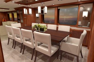 Aurora superyacht - Dining
